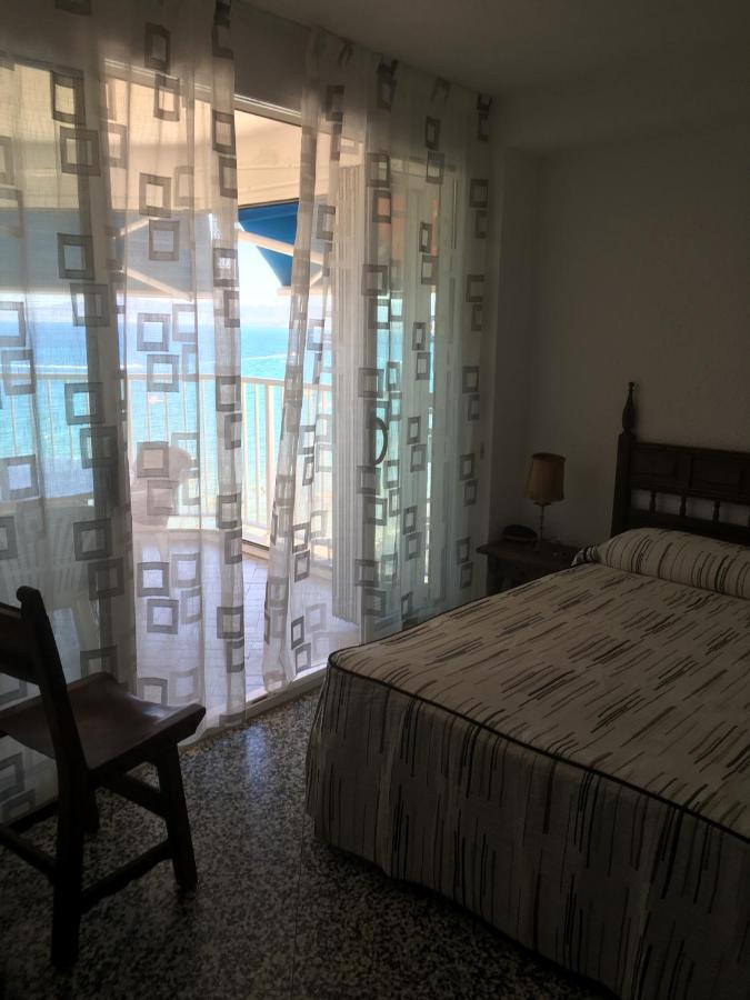 Appartement Spacieux, Front De Mer, Vue Splendide Salou Luaran gambar