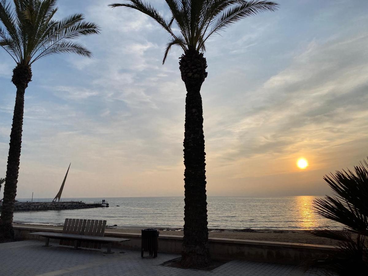 Appartement Spacieux, Front De Mer, Vue Splendide Salou Luaran gambar